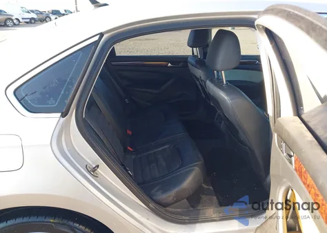 2013 Volkswagen Passat 2.0L Tdi Sel Premium from USA, damaged, VIN 1VWCN7A3XDC122298